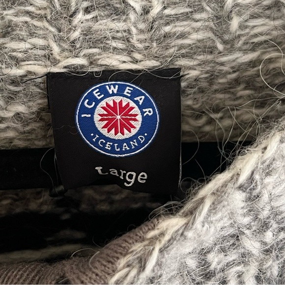 Icewear Hulda Gray Icelandic Wool Sweater With Zipper Cardigan NWT Large - Picture 10 of 10